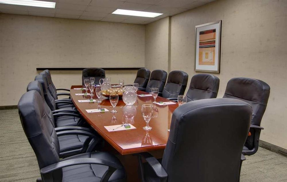 Hampton Inn & Suites Milwaukee Downtown Business bild
