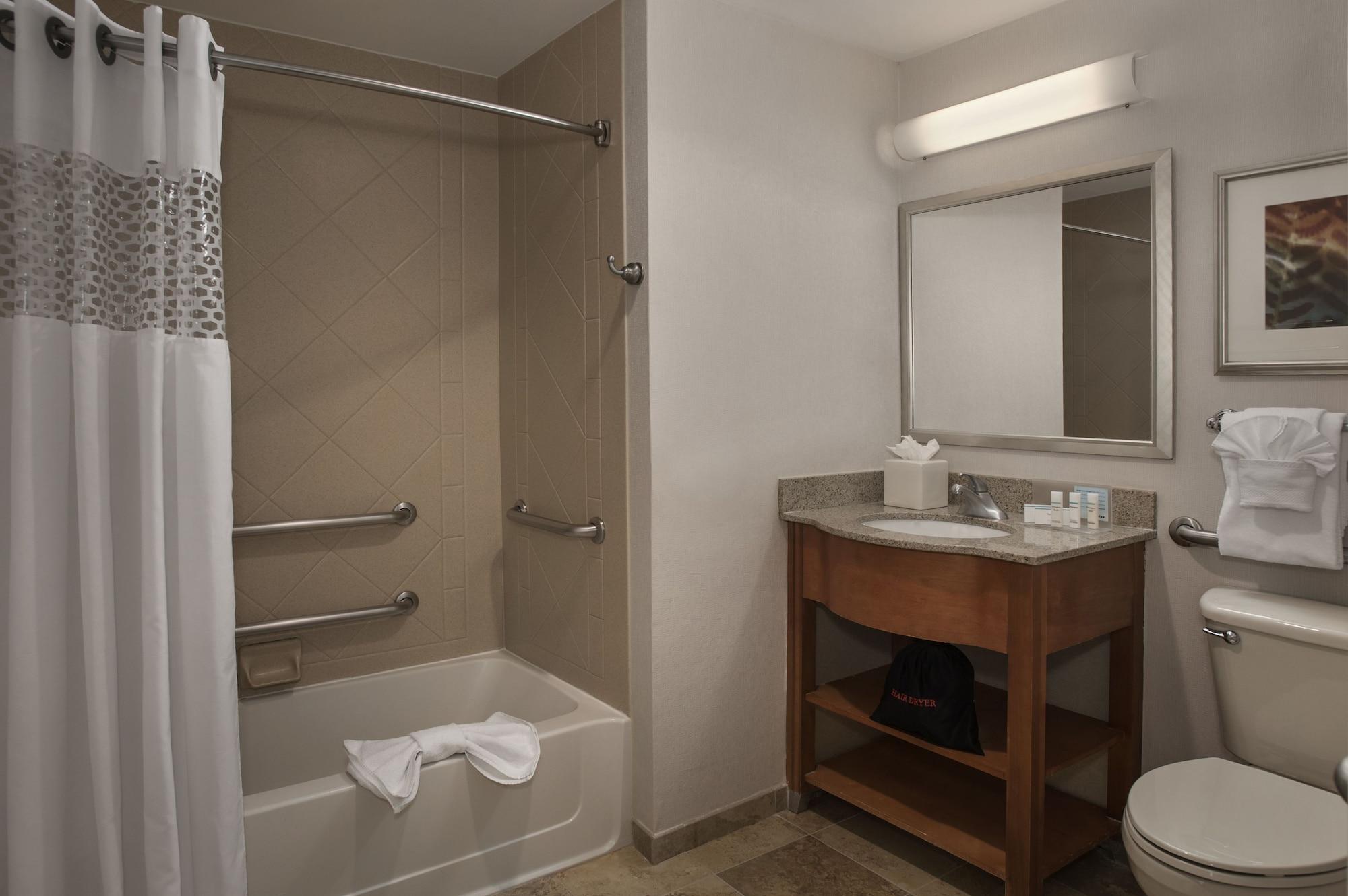 Hampton Inn & Suites Milwaukee Downtown Exteriör bild